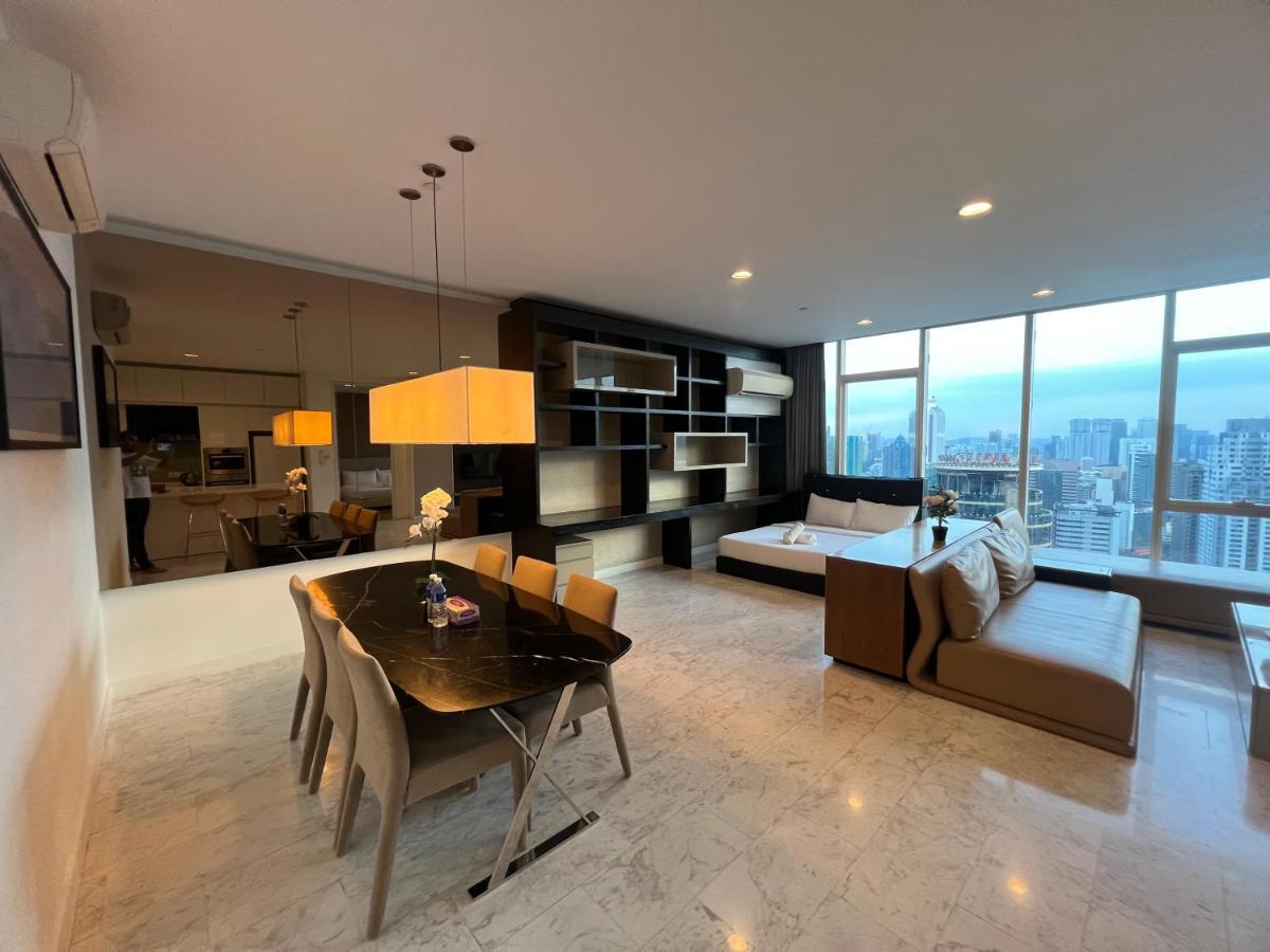 Platinum Klcc Pool View Appartement Kuala Lumpur Buitenkant foto