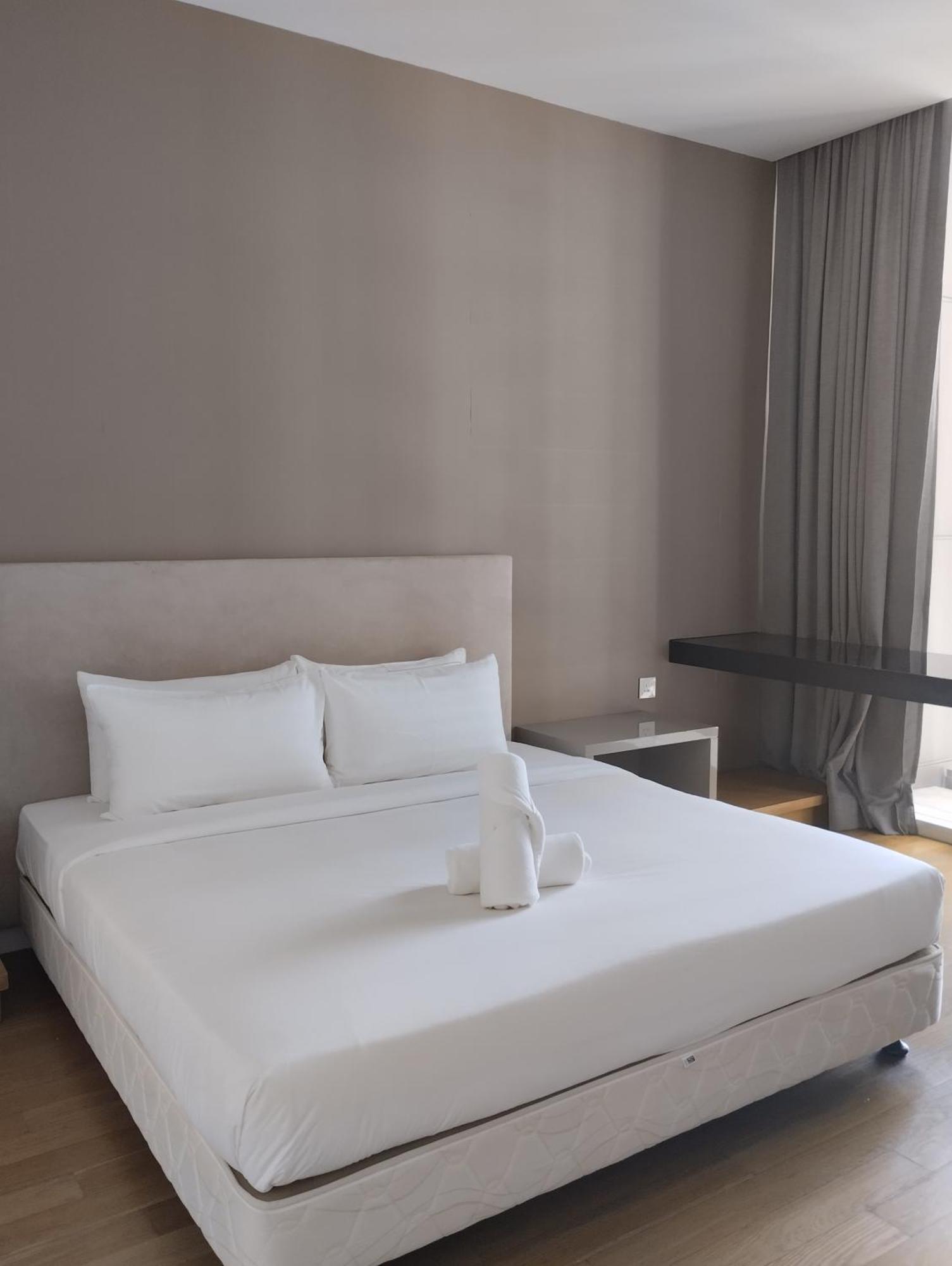Platinum Klcc Pool View Appartement Kuala Lumpur Buitenkant foto