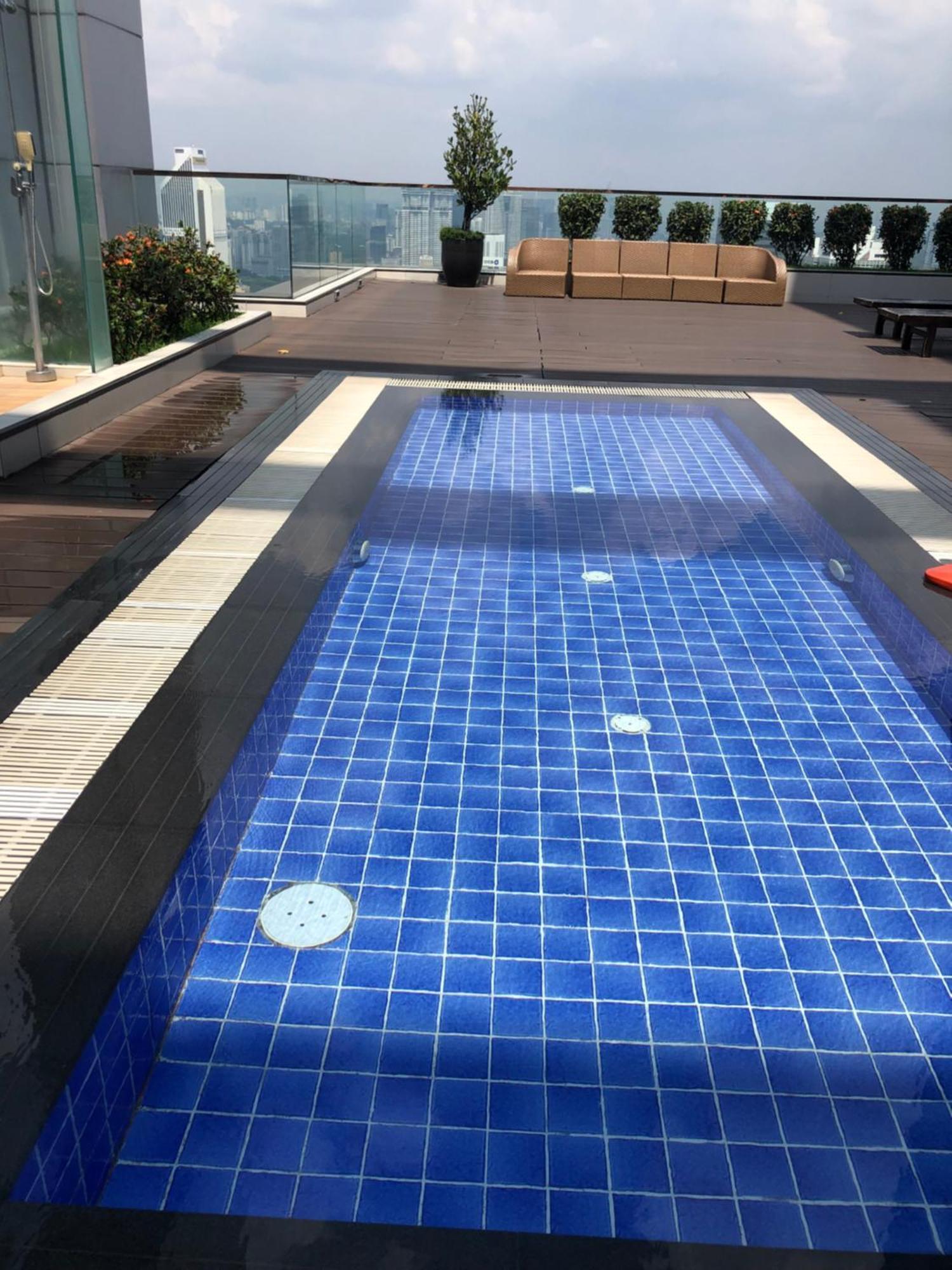 Platinum Klcc Pool View Appartement Kuala Lumpur Buitenkant foto