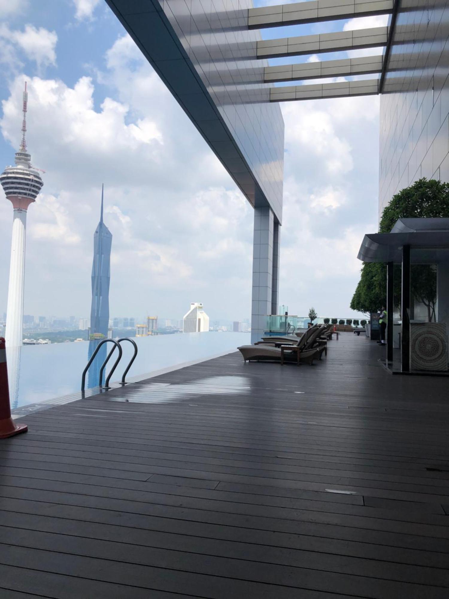 Platinum Klcc Pool View Appartement Kuala Lumpur Buitenkant foto