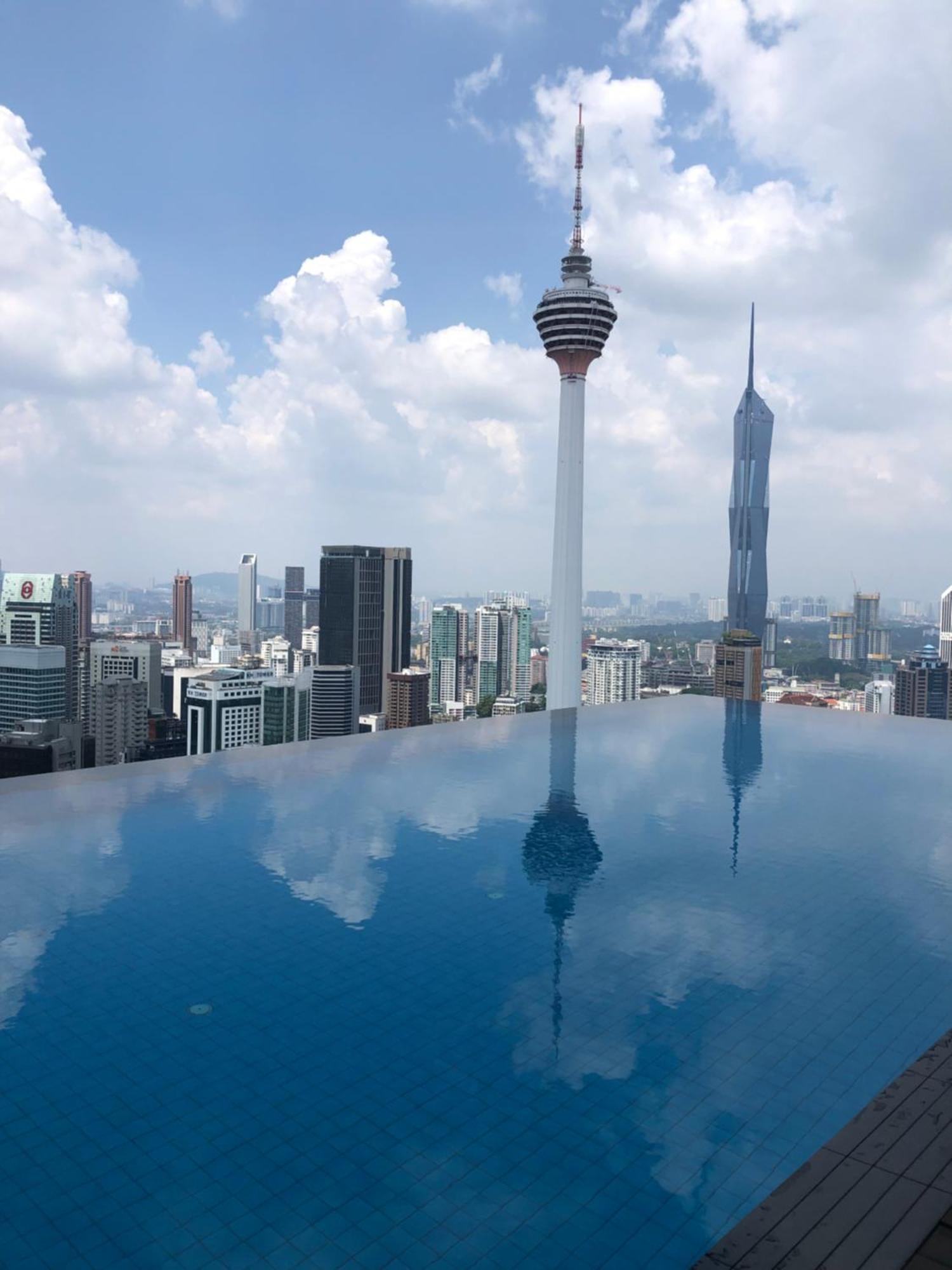 Platinum Klcc Pool View Appartement Kuala Lumpur Buitenkant foto