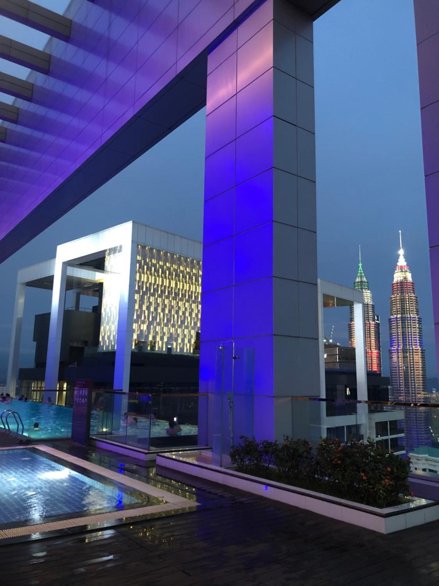Platinum Klcc Pool View Appartement Kuala Lumpur Buitenkant foto